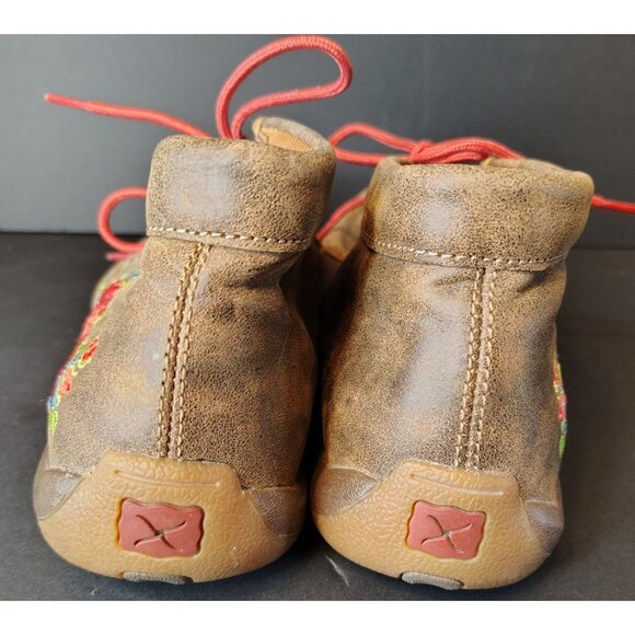 Twisted Boots Women's Chukka Boots, Driving Shoes, 7.5M Embroidered Flower Rose - Picture 3 of 8